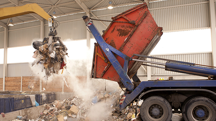 産業廃棄物リサイクル事業Industrial waste recycle